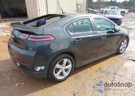 2014 Chevrolet Volt из США, поврежденный, VIN 1G1RE6E44EU167087
